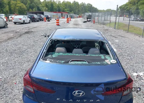 2019 Hyundai Elantra Se z USA, uszkodzony, nr VIN 5NPD74LF3KH472106